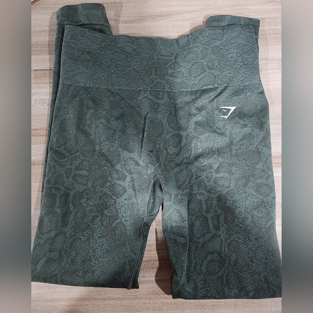 Gymshark Adapt Seamless Leggings Size Medium